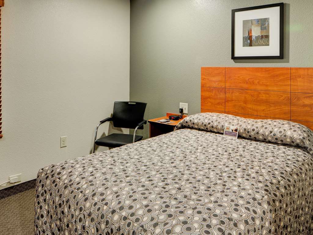 Extended Stay America Select Suites - Kalamazoo - West Room photo